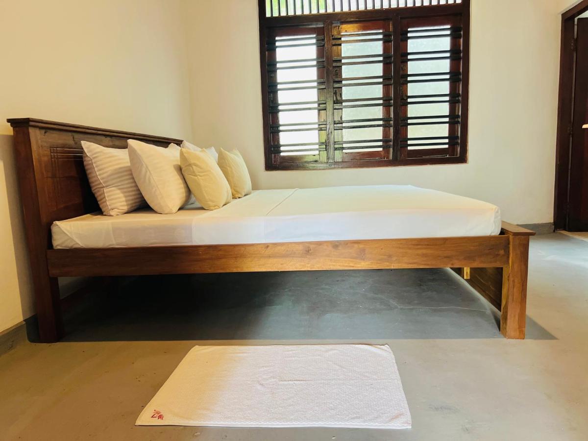 Sea Frame By Walkseylon Bed & Breakfast Hikkaduwa Bagian luar foto