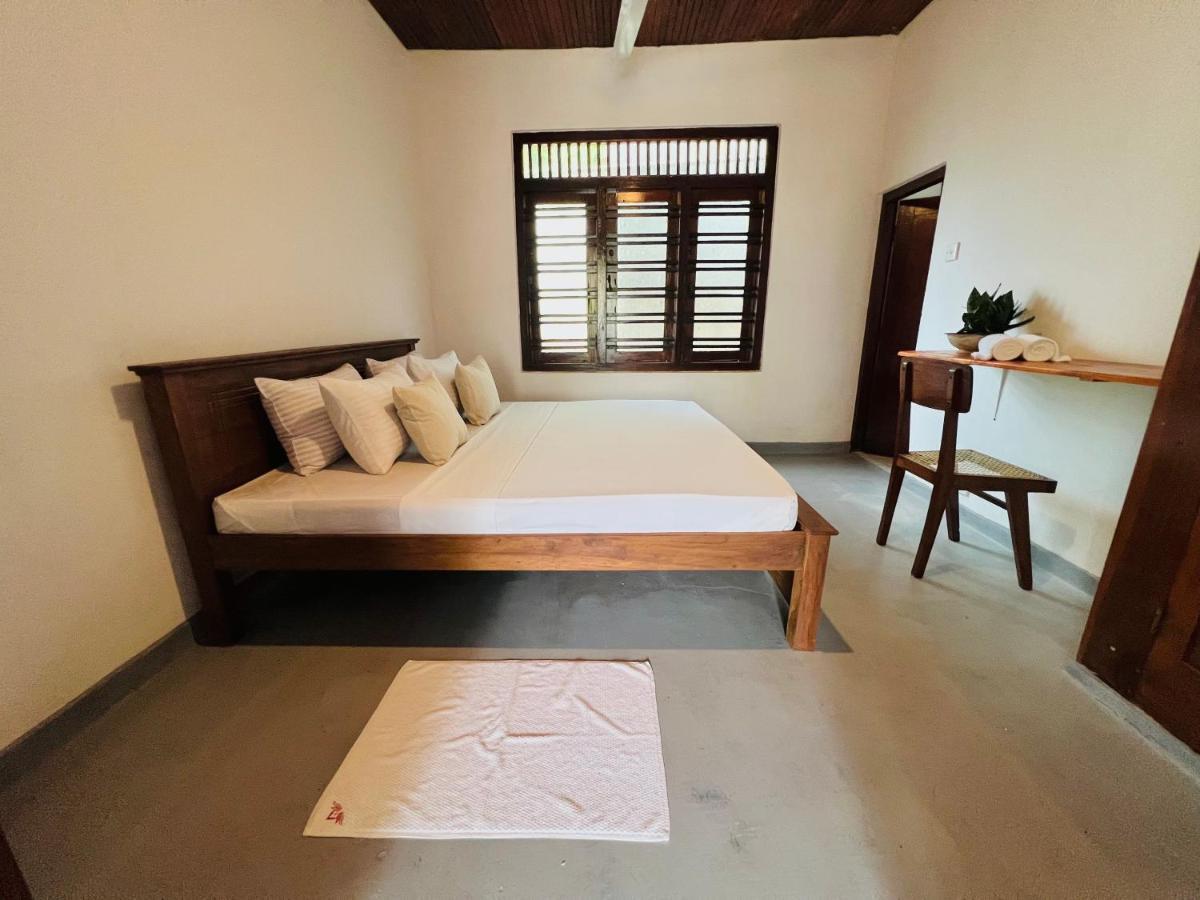 Sea Frame By Walkseylon Bed & Breakfast Hikkaduwa Bagian luar foto